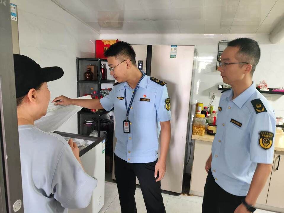 东阳街道市场监管所开展农家乐食品安全专项检查