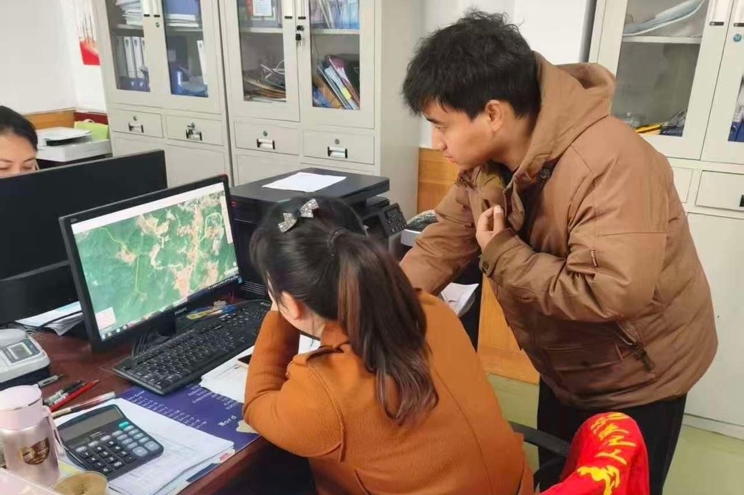 天府镇推进既有农房信息采集工作