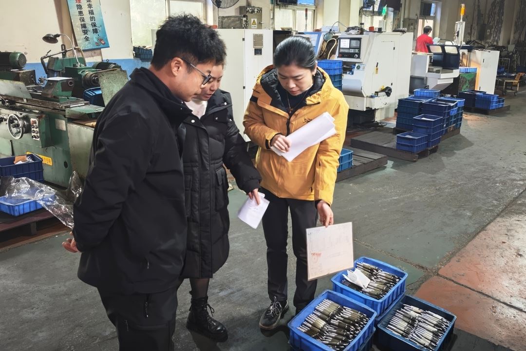 天府镇开展系列巡查行动