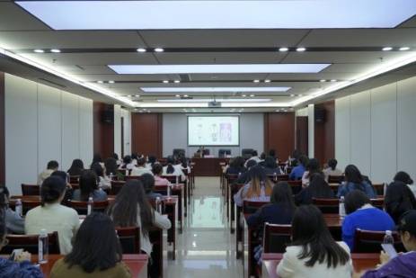 北碚区总工会“全周期健康守护”课堂为女职工撑起“健康保护伞”